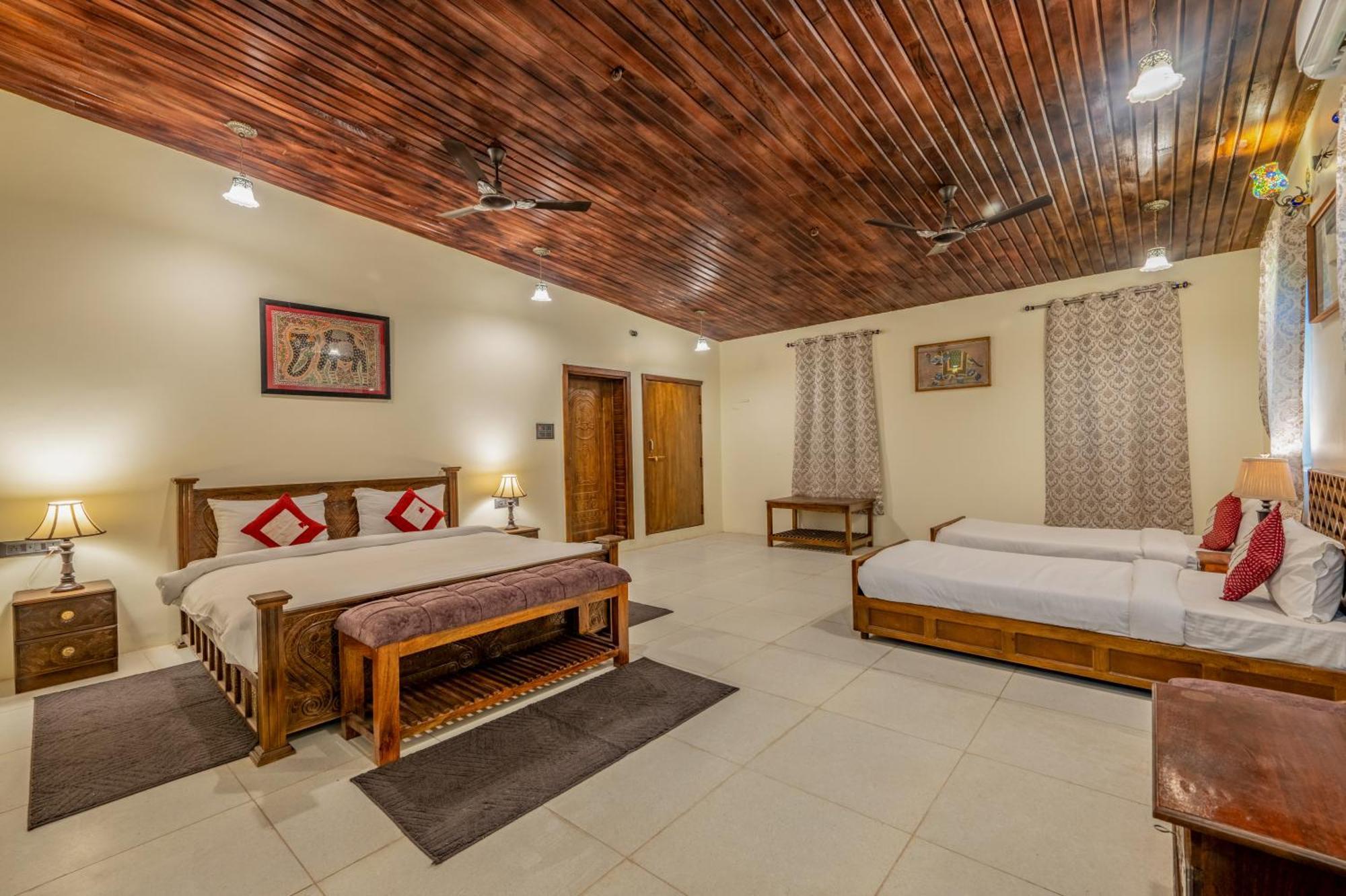 Hotel Shahi Palace Mandāwa Eksteriør billede
